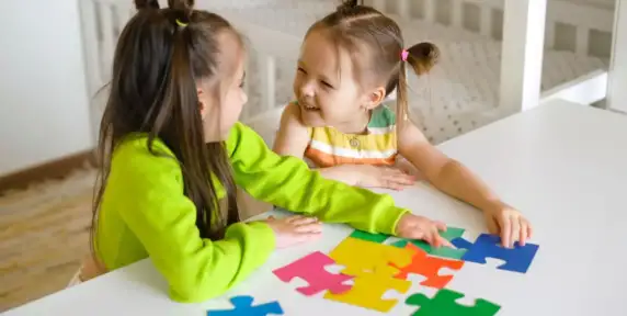 smiling-girls smiling-girls